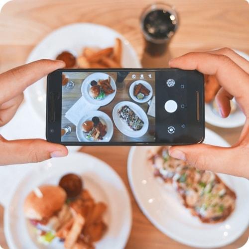 Taking a picture of a meal on a mobile phone